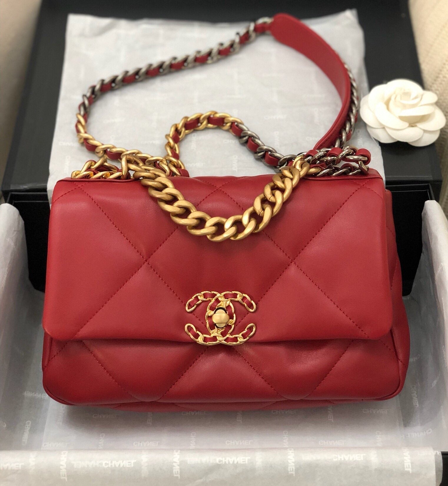CHANEL 19 FLAP BAG 26 RED LAMBSKIN GOLD HARDWARE