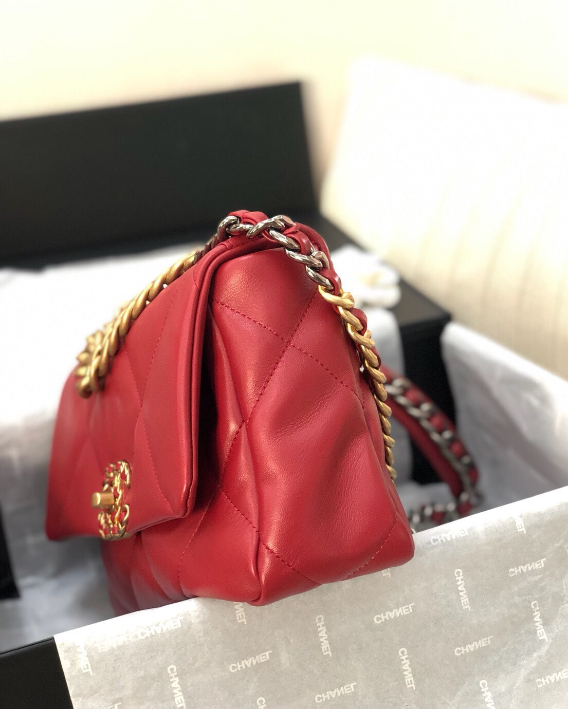 CHANEL 19 FLAP BAG 26 RED LAMBSKIN GOLD HARDWARE