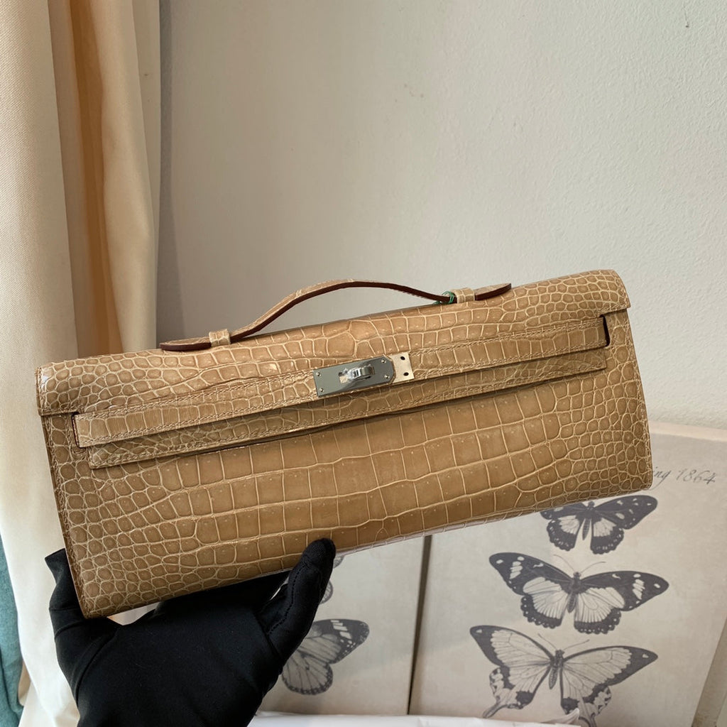 HERMES KELLY CUT 31 IN TORTILLA BROWN ALLIGATOR LEATHER WITH SILVER HARDWARE
