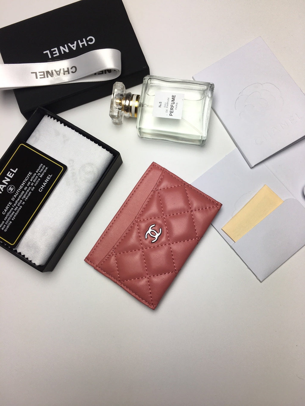 CHANEL CARD HOLDER 11.2 CORAL CALFSKIN SILVER ICON