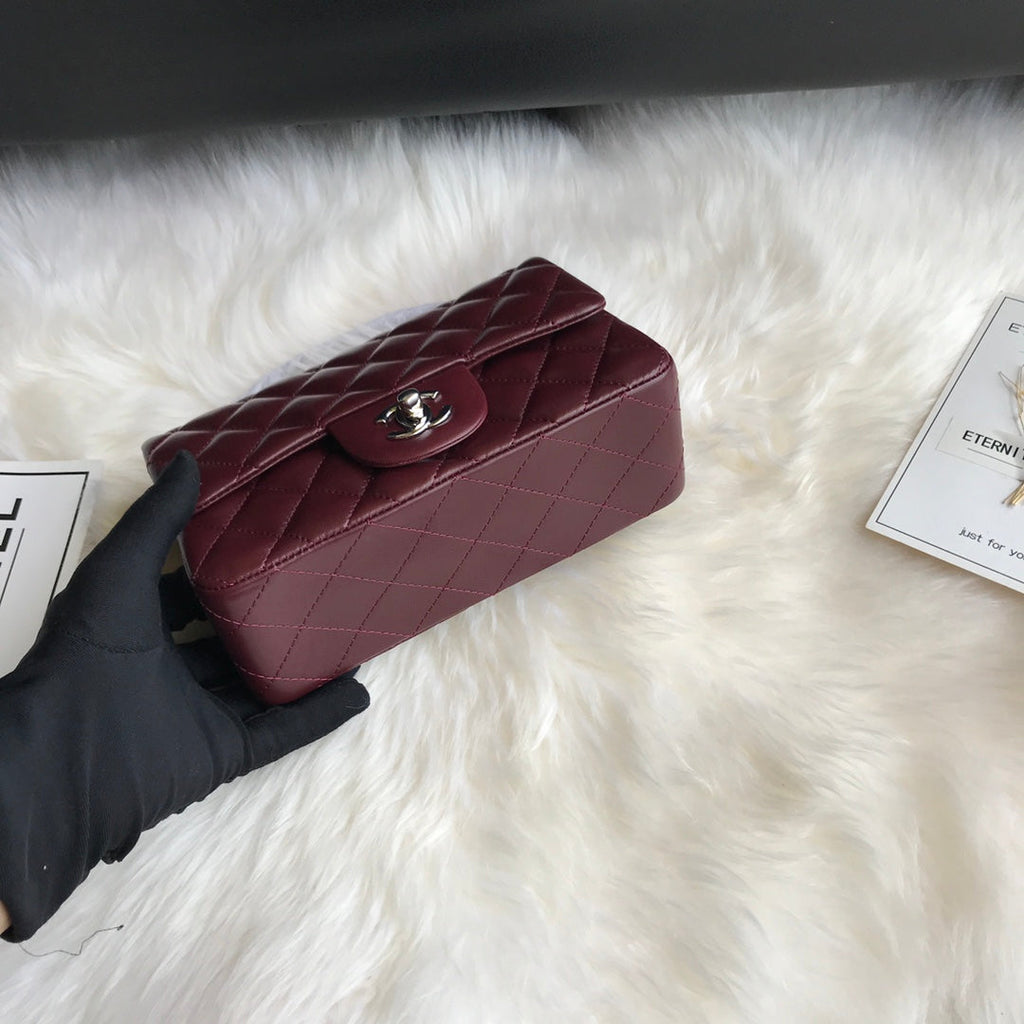 CHANEL MINI 20 BAG IN RED BROWN CALFSKIN GOLD HARDWARE