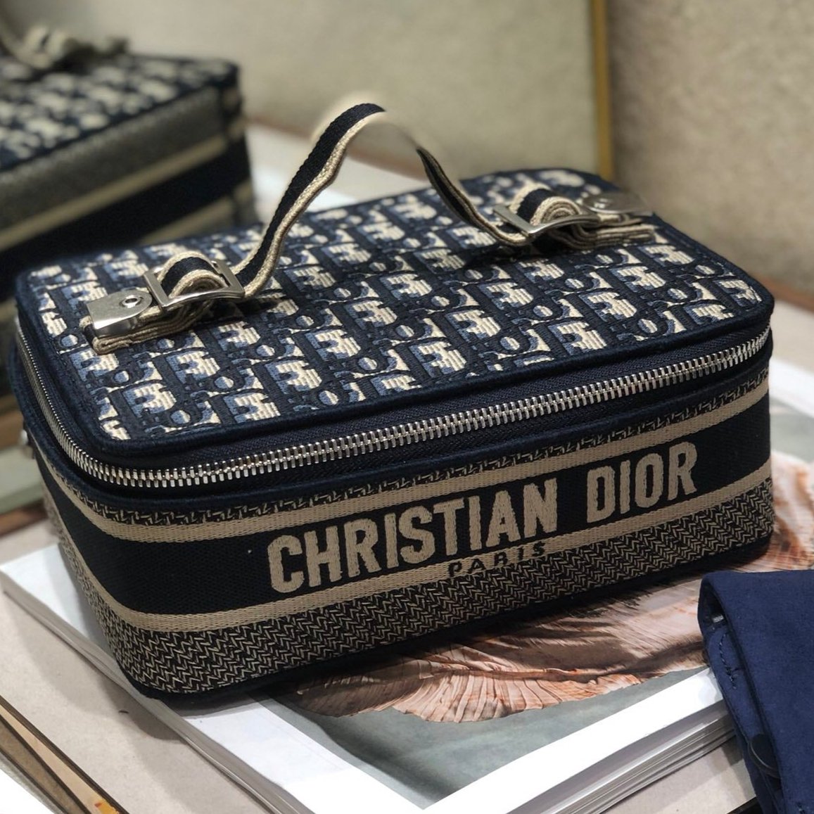 DIOR SMALL 24 VANITY CASE IN BLACK MONOGRAM OBLIQUE JACQUARD