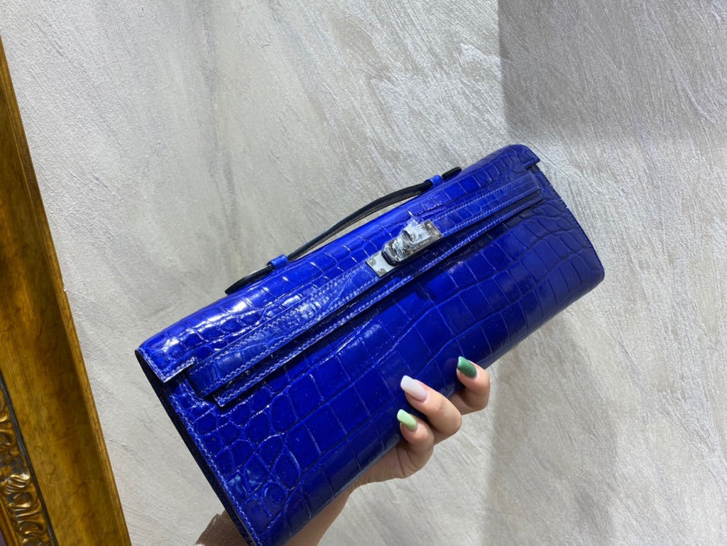 HERMES KELLY CUT 31 IN ADMIRAL BLUE SHINNY ALLIGATOR LEATHER WITH SILVER HARDWARE