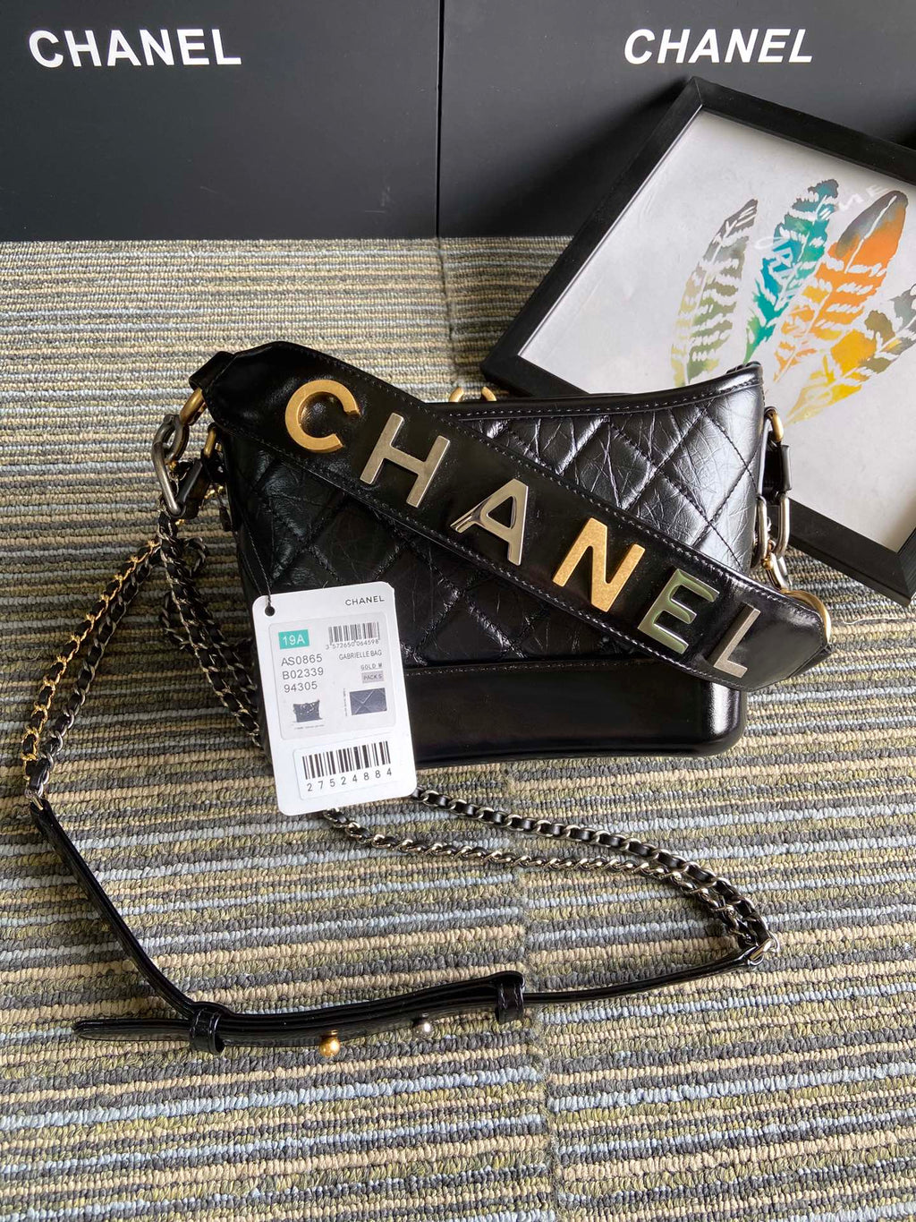 CHANEL MEDIUM 20 HOBO BAG IN BLACK CALFSKIN WITH STRAP
