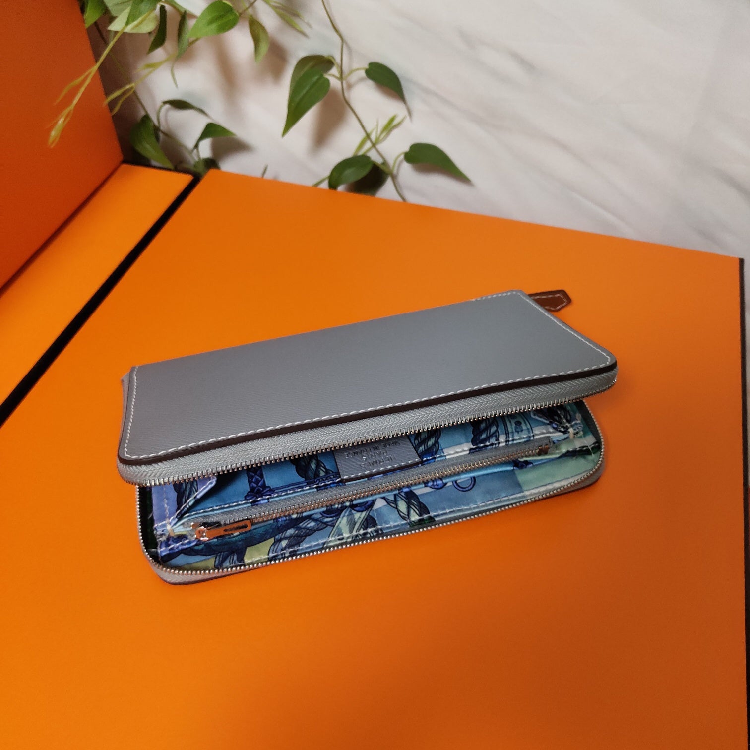 HERMES Zipper Wallet 20 Grey Epsom