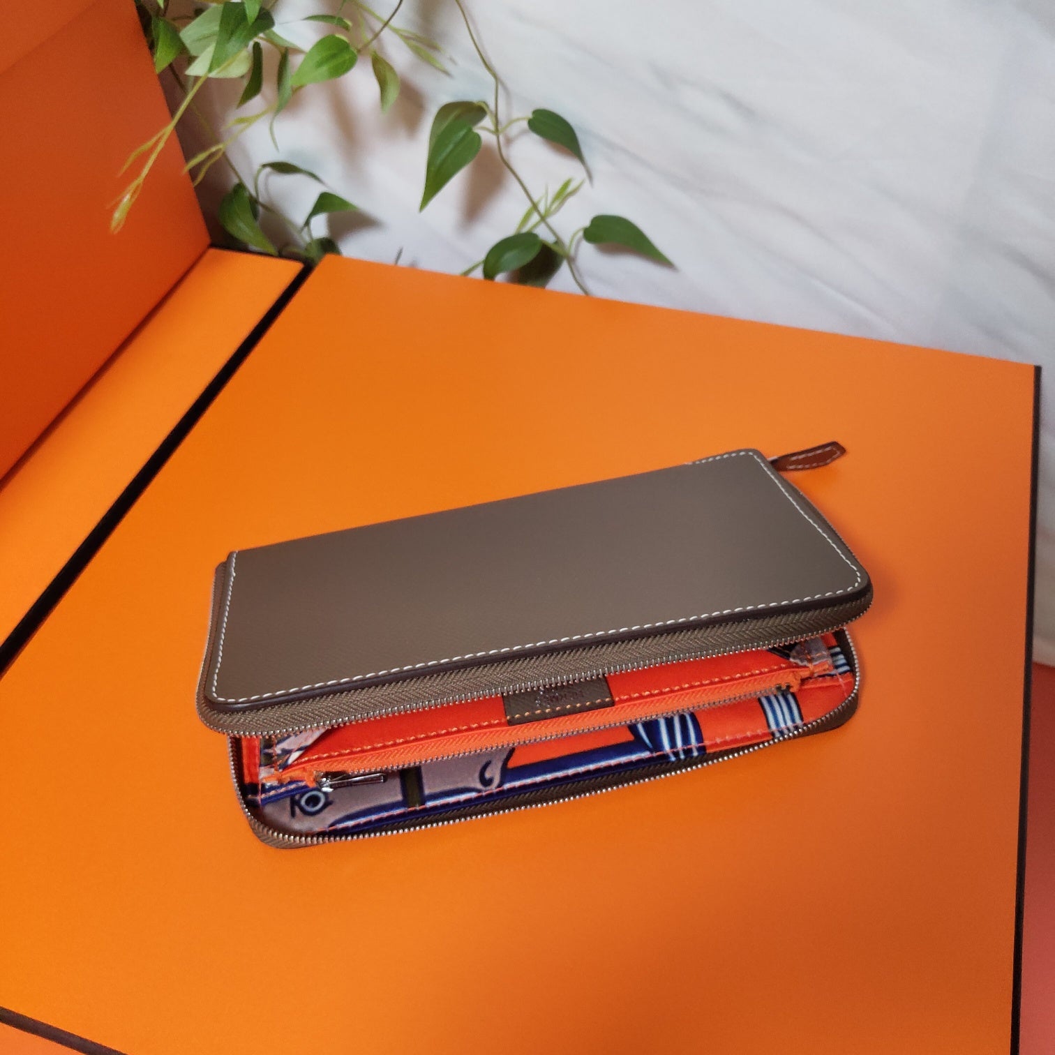 HERMES Zipper Wallet 20 Brown Epsom