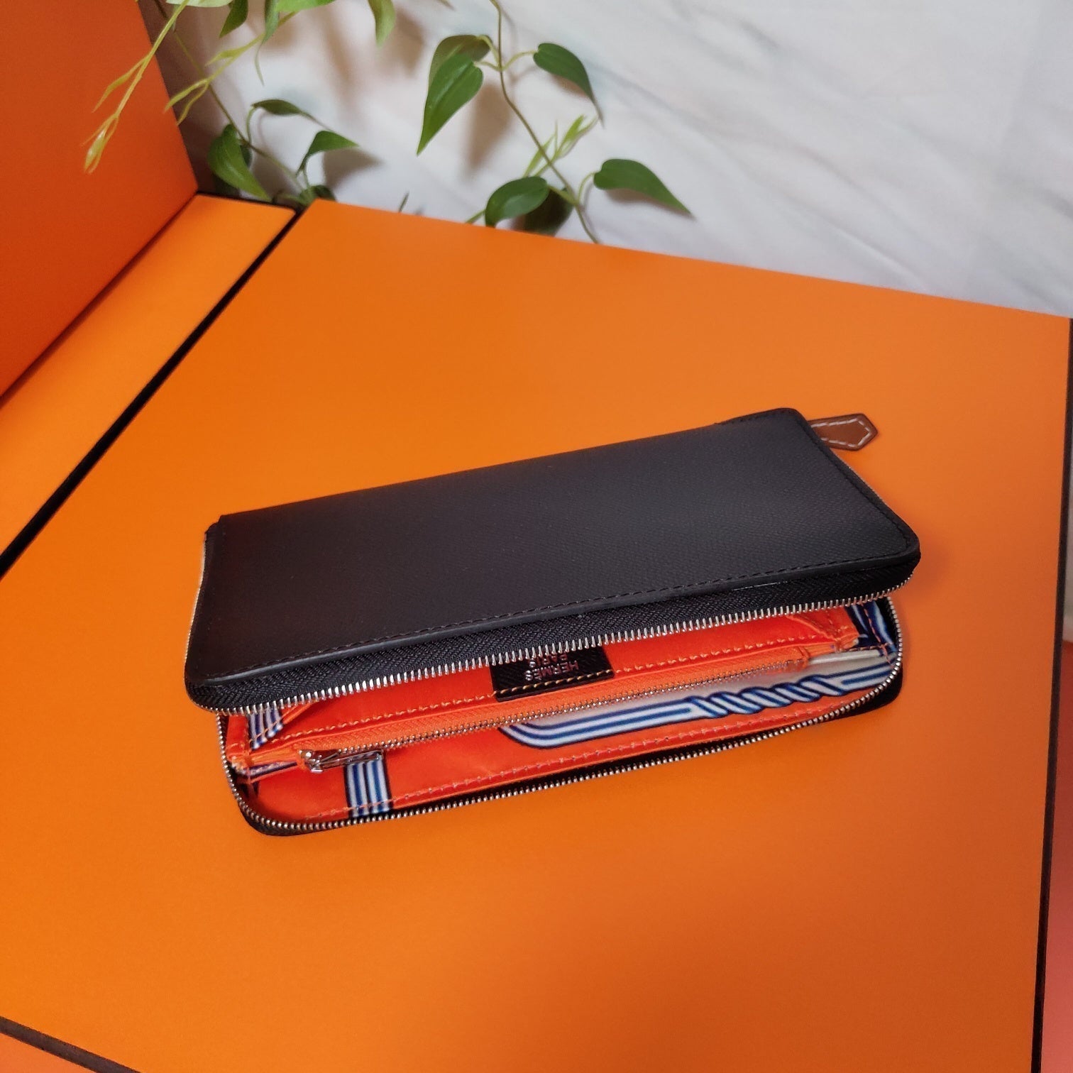 HERMES Zipper Wallet 20 Black Epsom