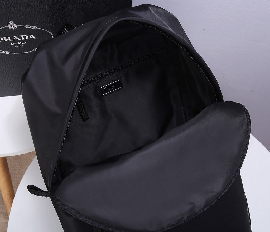 PRADA BACKPACK 39 IN BLACK RE-NYLON AND SAFFIANO LEATHER