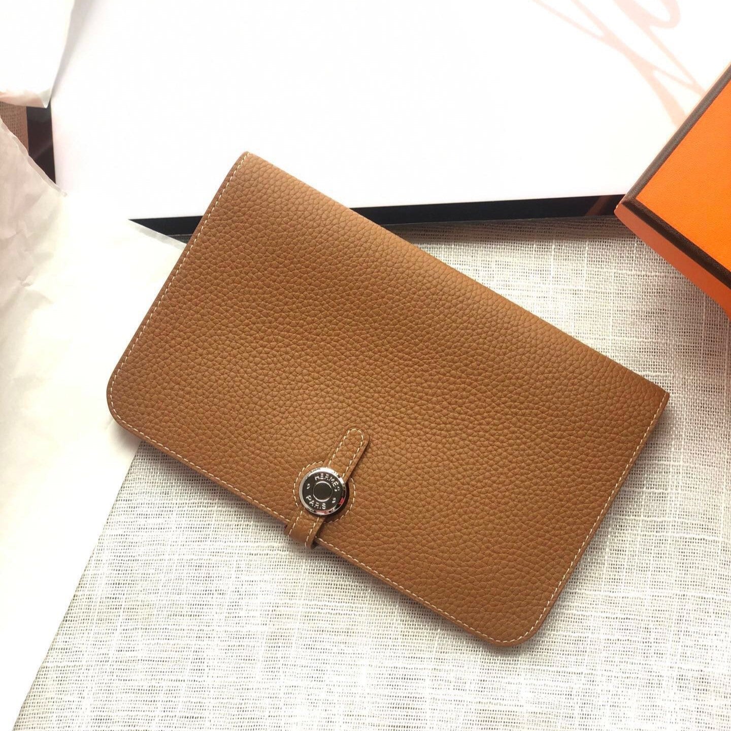 HERMES Dogon Wallet 20 Tan Togo Shw