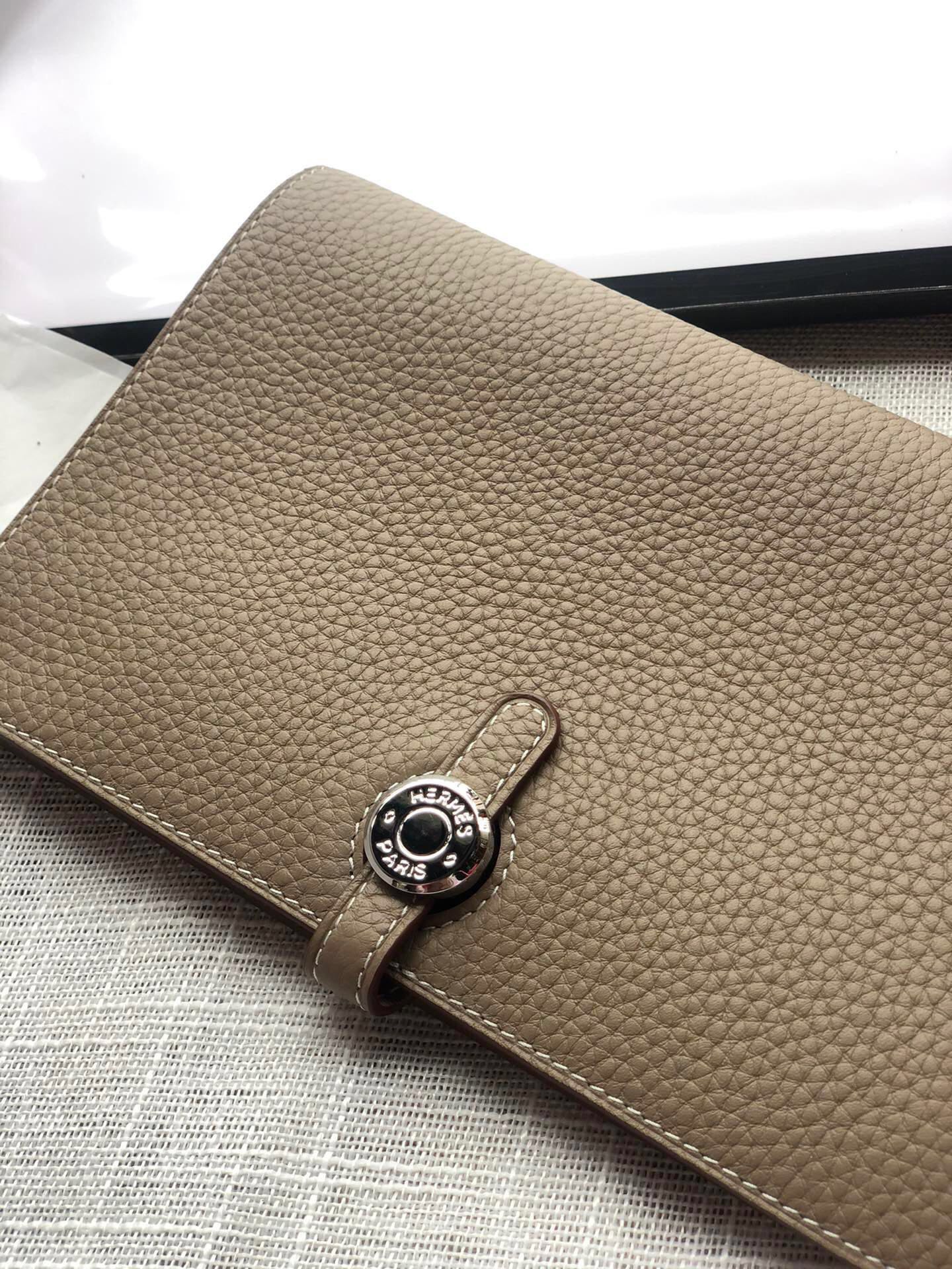 HERMES Dogon Wallet 20 Brown Togo Shw