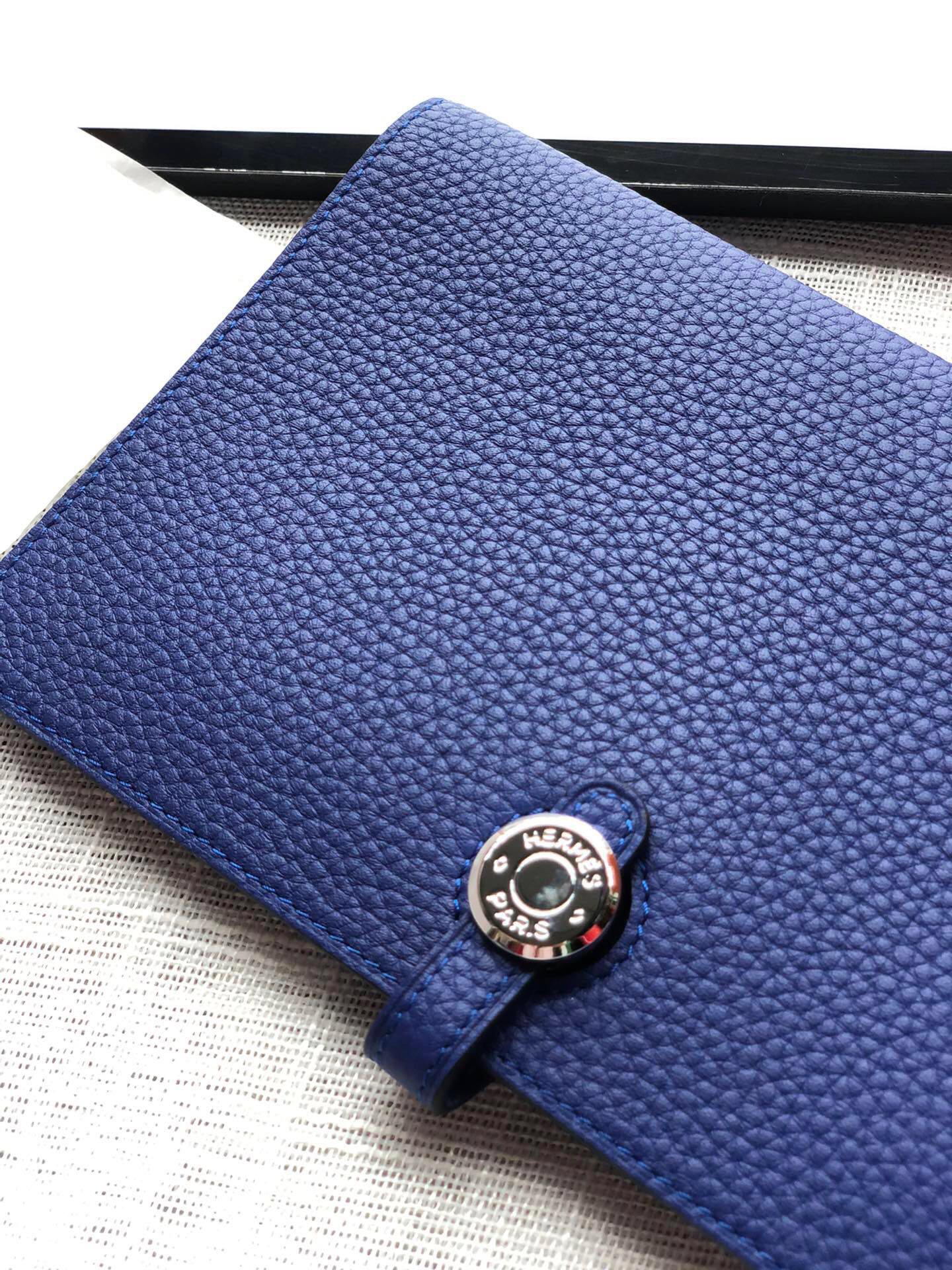 HERMES Dogon Wallet 20 Blue Togo Shw