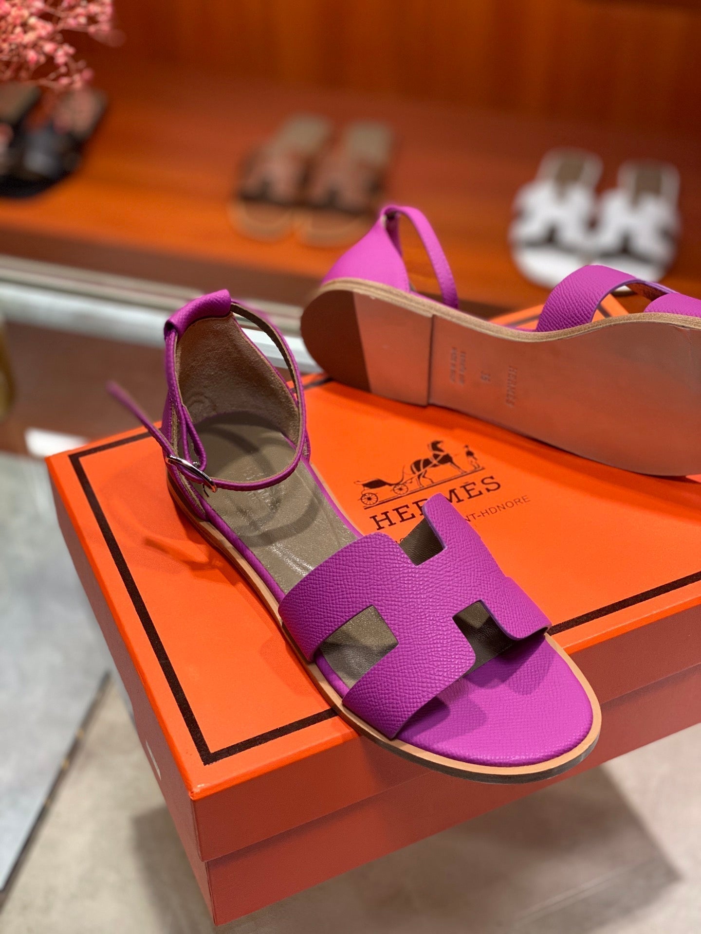 HERMES SANTORINI SANDAL RED VIOLET CALFSKIN