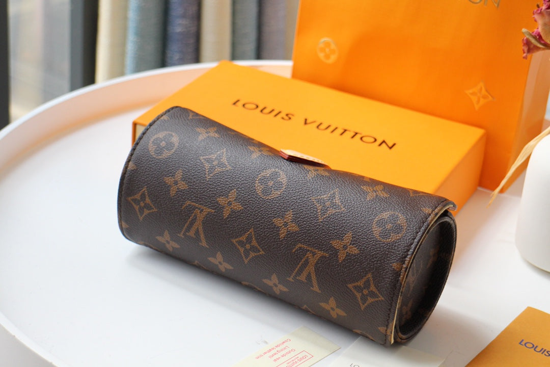 LOUIS VUITTON LV 25S ASTUCCIO PER 3 OROLOGI 20 IN BROWN MONOGRAM CALFSKIN