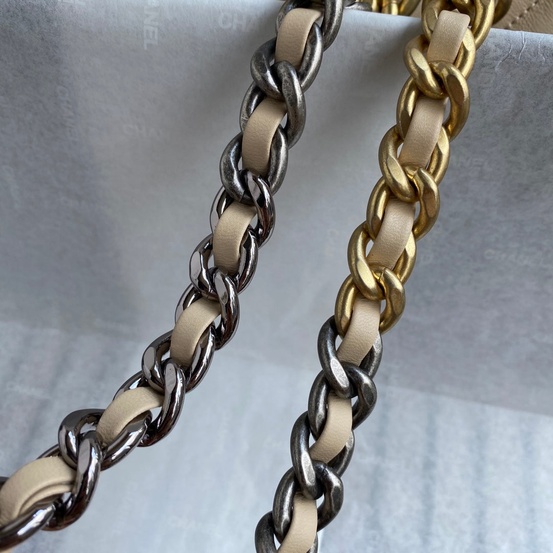 CHANEL MEDIUM 26 FLAP BAG IN BEIGE CREAM LAMBSKIN