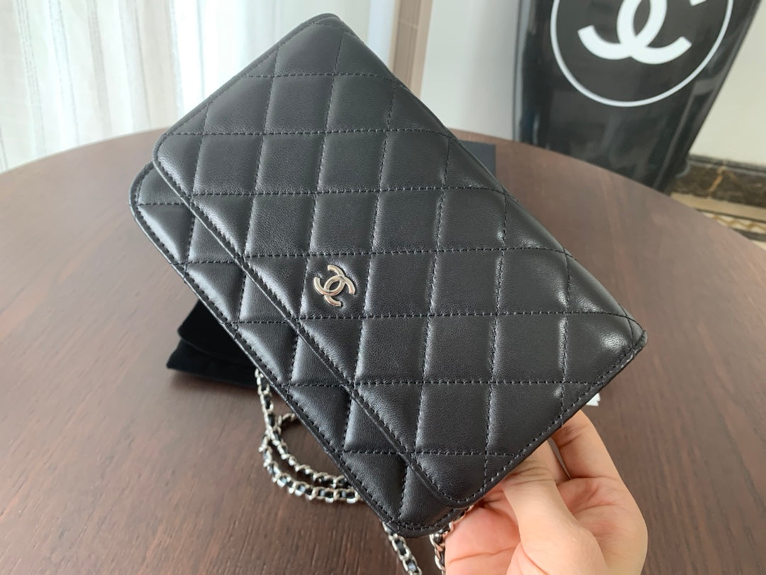 CHANEL MINI 19 CLASSIC WALLET WITH STRAP IN BLACK LAMBSKIN WITH SILVER HARDWARE