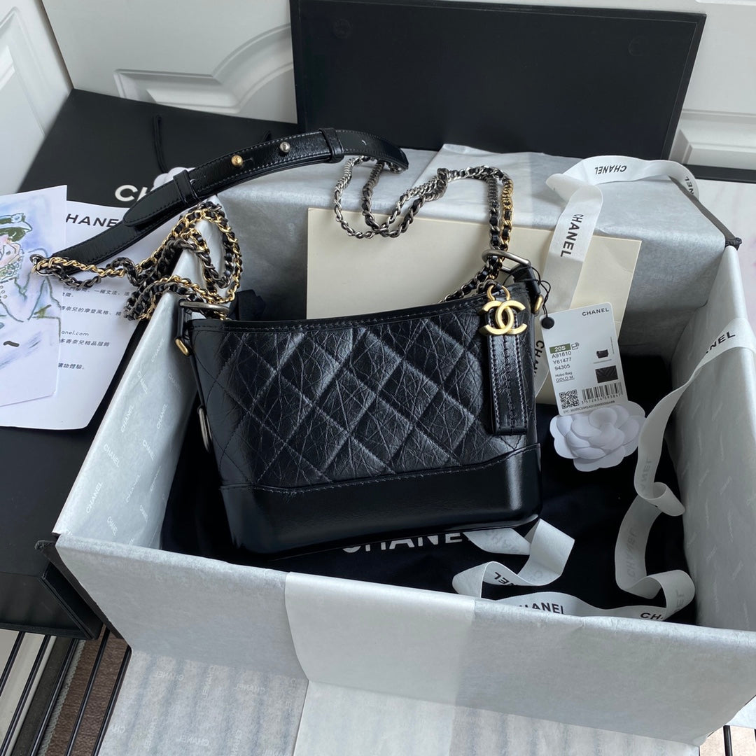 CHANEL GABRIELLE MINI 20 HOBO BAG IN BLACK CALFSKIN