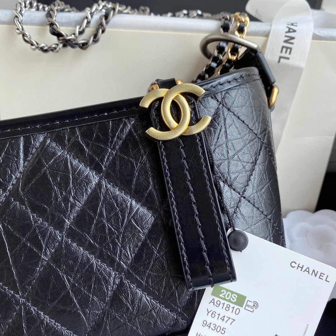 CHANEL GABRIELLE MINI 20 HOBO BAG IN BLACK CALFSKIN
