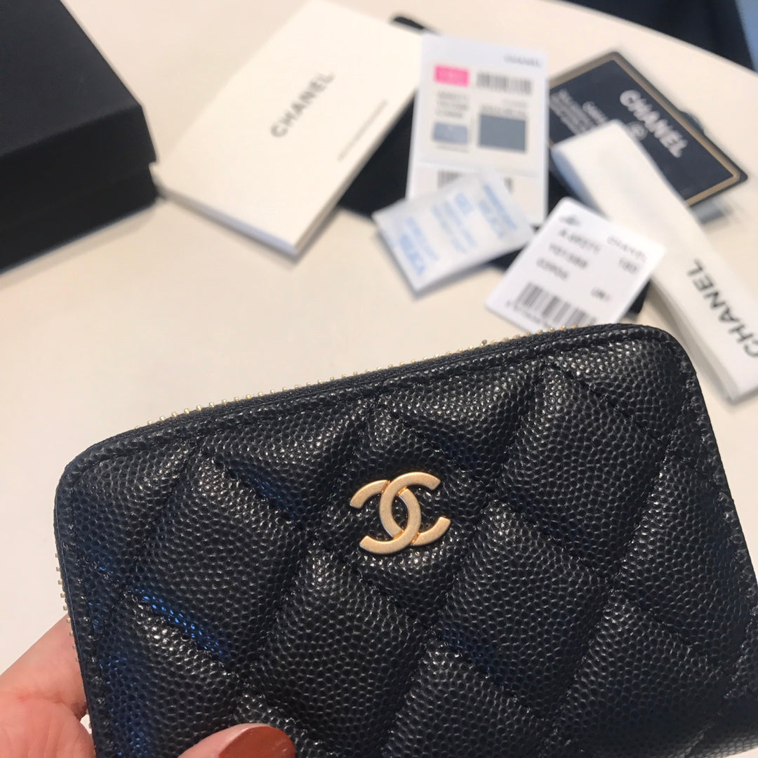 CHANEL ZIPPED COIN BASIC PURSE 11 BLACK CALFSKIN WITH GOLD ICON