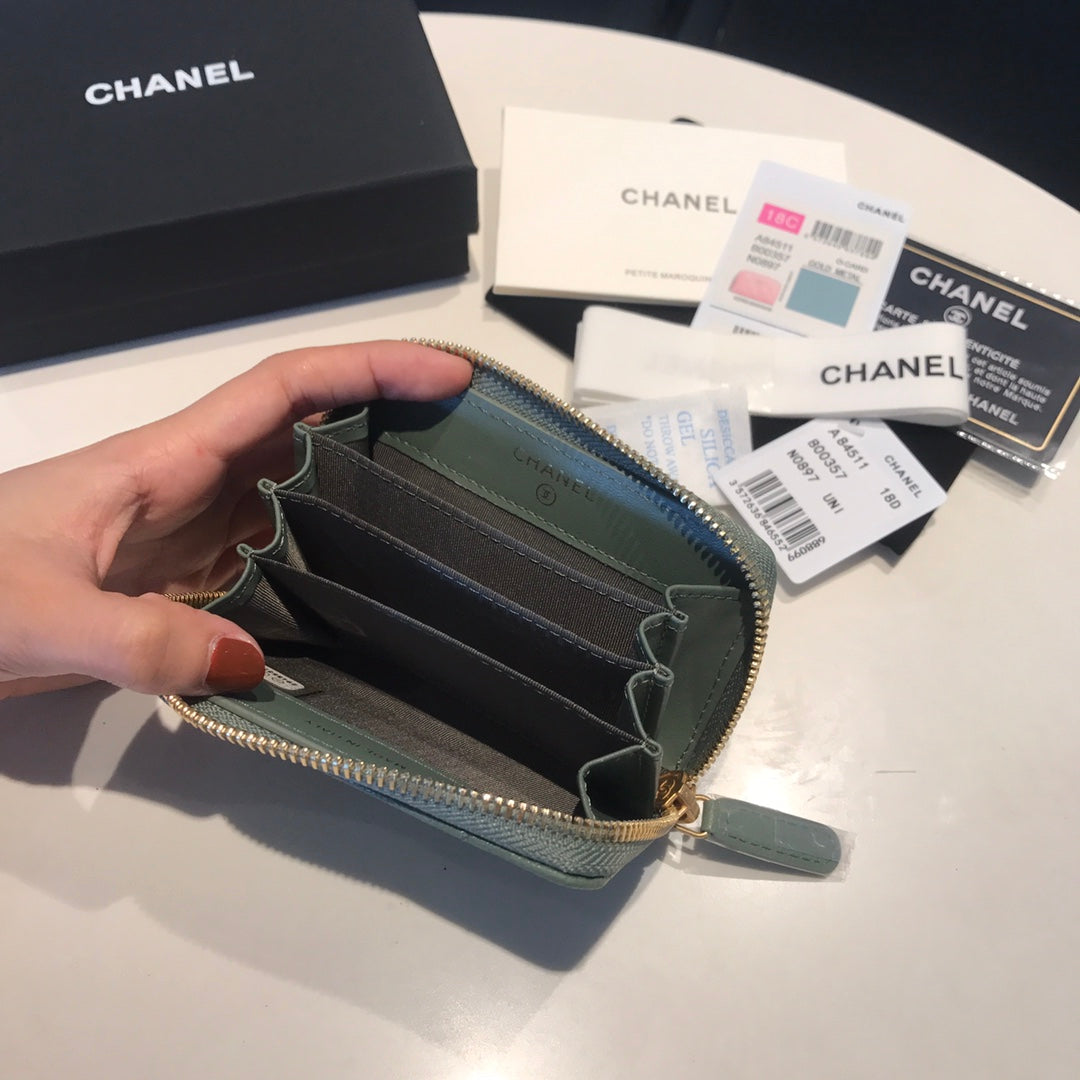 CHANEL ZIPPED CAVIAR PURSE 11 TURQUOISE CALFSKIN GOLD ICON