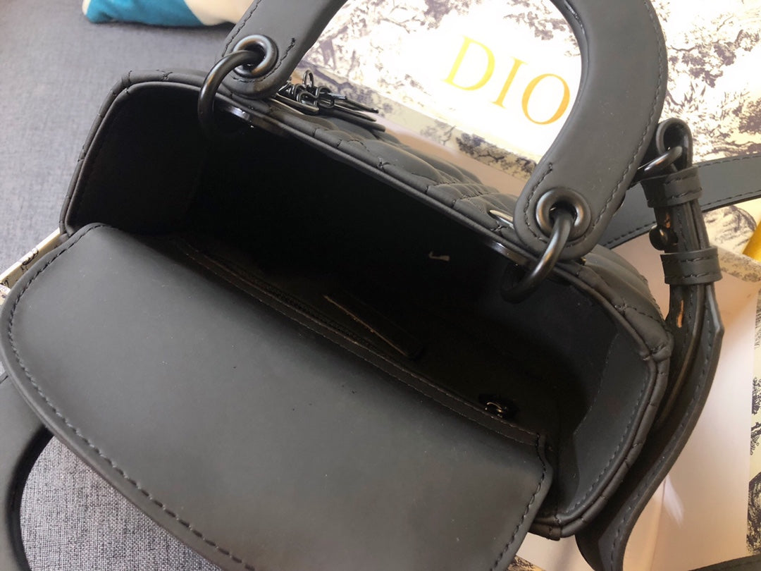 DIOR MEDIUM LADY 20 BAG IN BLACK CALFSKIN