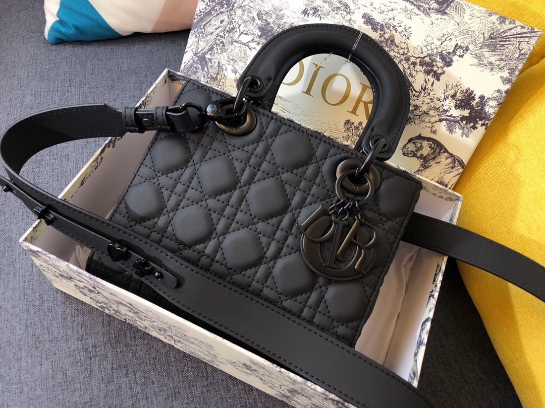 DIOR MEDIUM LADY 20 BAG IN BLACK CALFSKIN