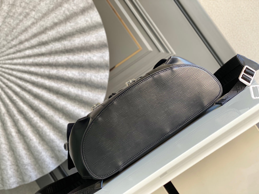 LOUIS VUITTON LV x SUPREME CHRISTOPHER SMALL BACKPACK 47 IN BLACK EPI CALFSKIN