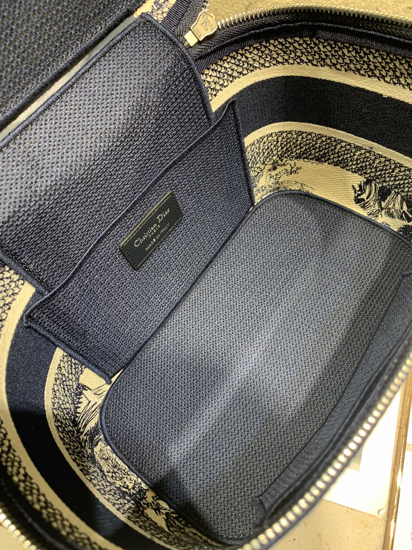DIOR SMALL 25 VANITY CASE IN BLACK MONOGRAM OBLIQUE JACQUARD