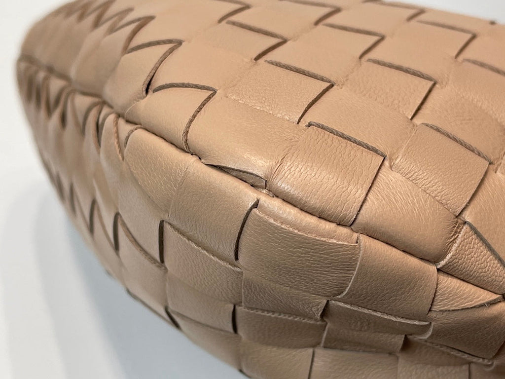 BOTTEGA VENETA MINI JODIE 27 IN MEDIUM BROWN LAMBSKIN