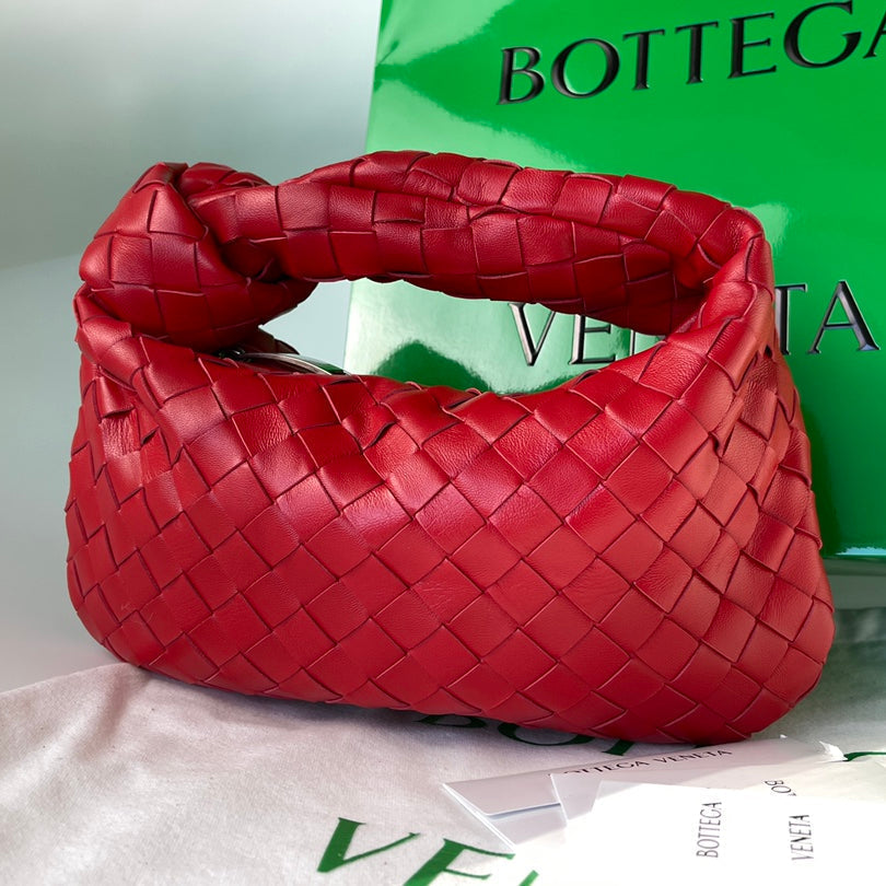 BOTTEGA VENETA MINI JODIE 27 IN RED LAMBSKIN