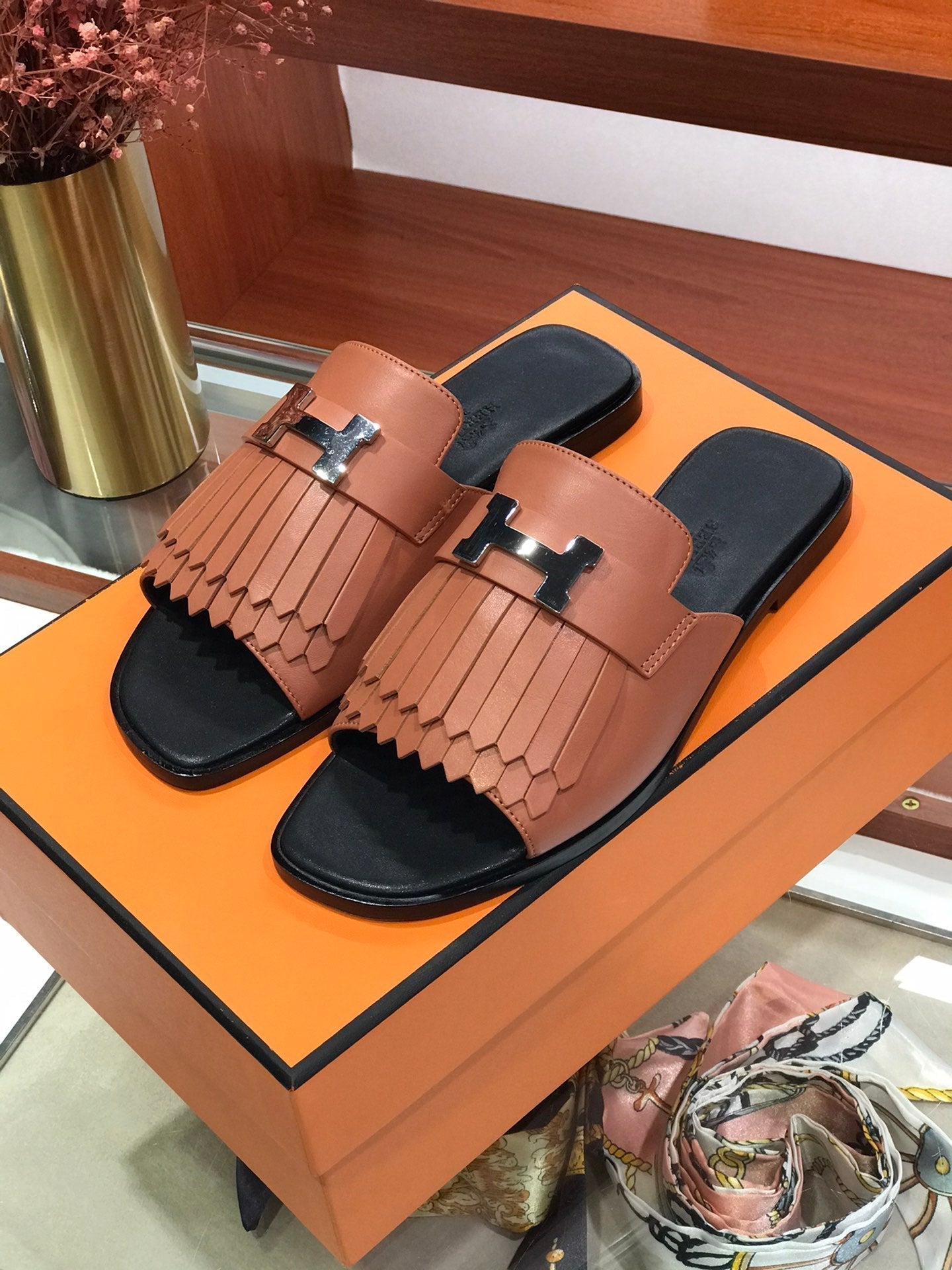 HERMES ROYAL SANDAL CHESTNUT LAMBSKIN