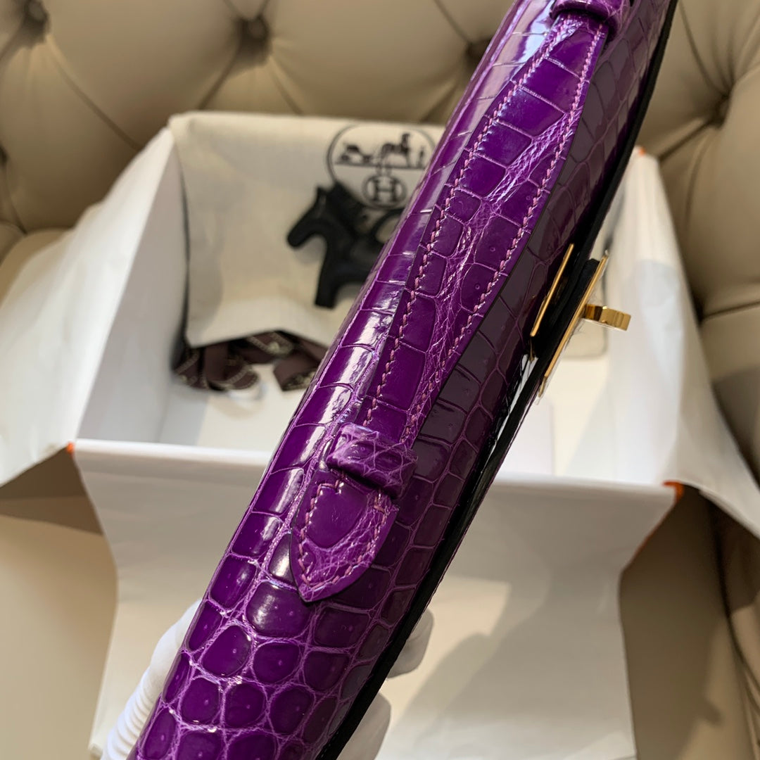 HERMES KELLY CUT 31 IN VIOLET PURPLE ALLIGATOR LEATHER WITH GOLD HARDWARE