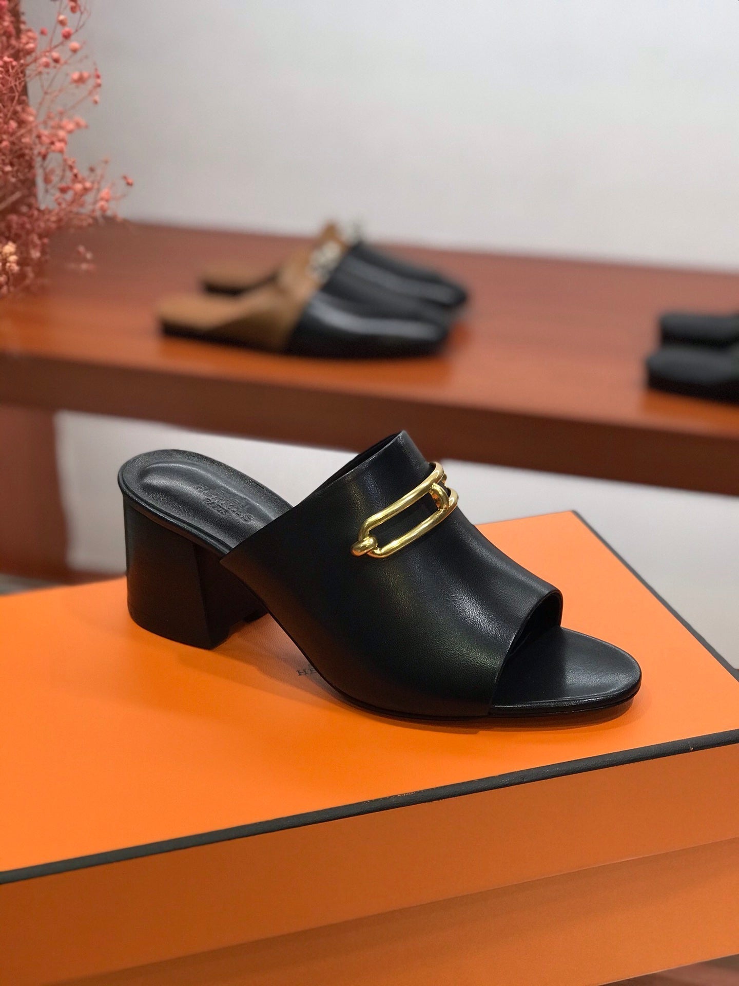 HERMES CAMILLA MULE 65 BLACK CALFSKIN