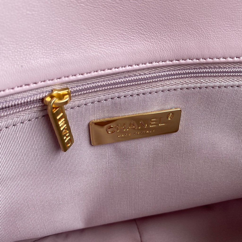 CHANEL 26 SMALL BAG IN LIGHT PINK CALFSKIN