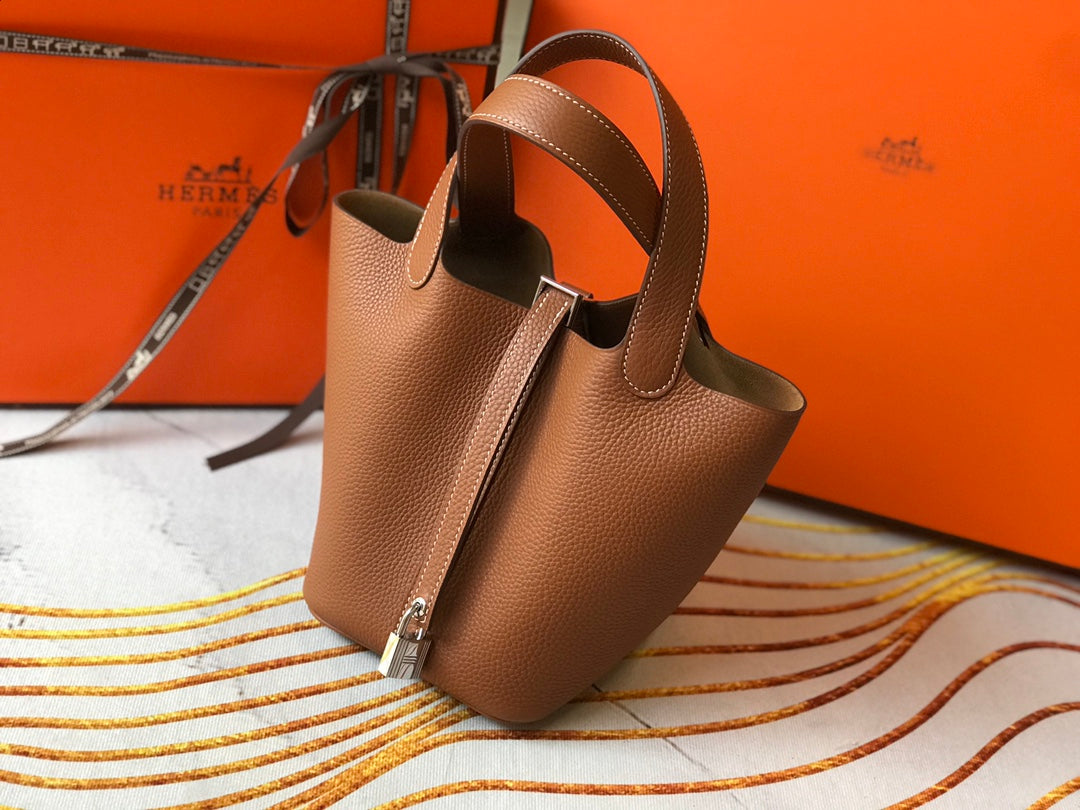HERMES picotin lock 18 gold togo shw