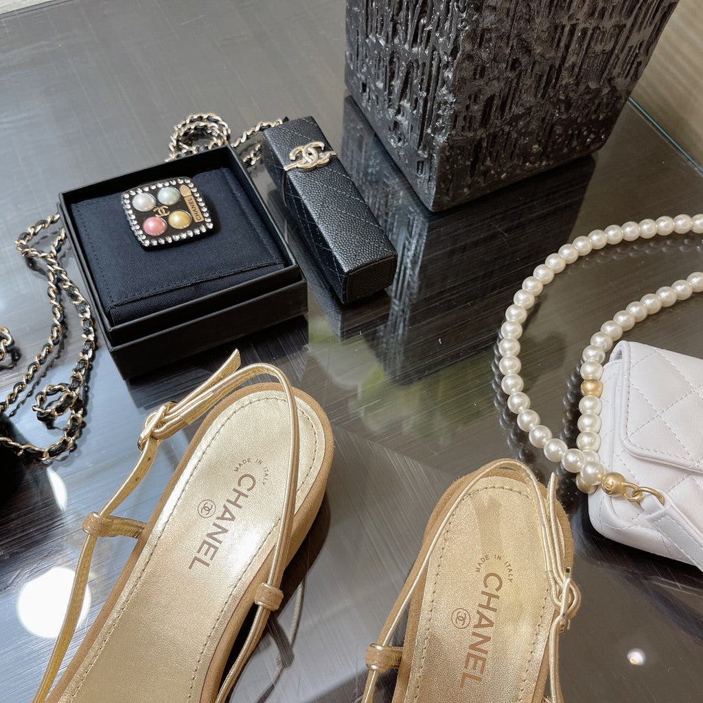 CHANEL SLINGBACKS SANDAL IN CAMEL BEIGE SUEDE