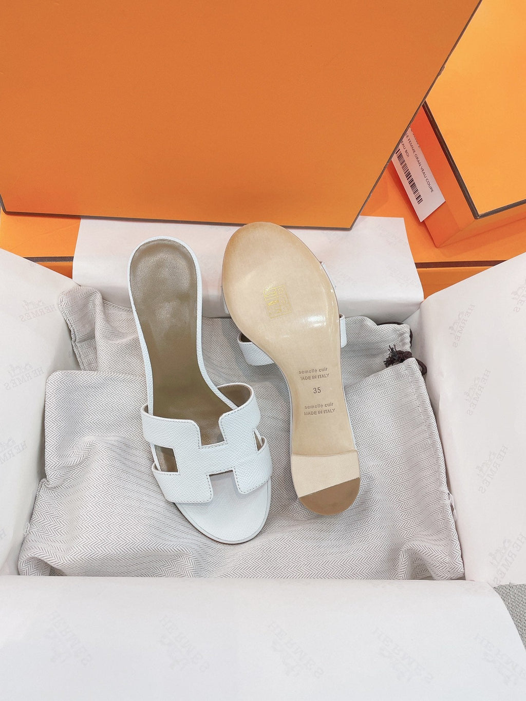 HERMES 0asis Sandal Epsom Calfskin White