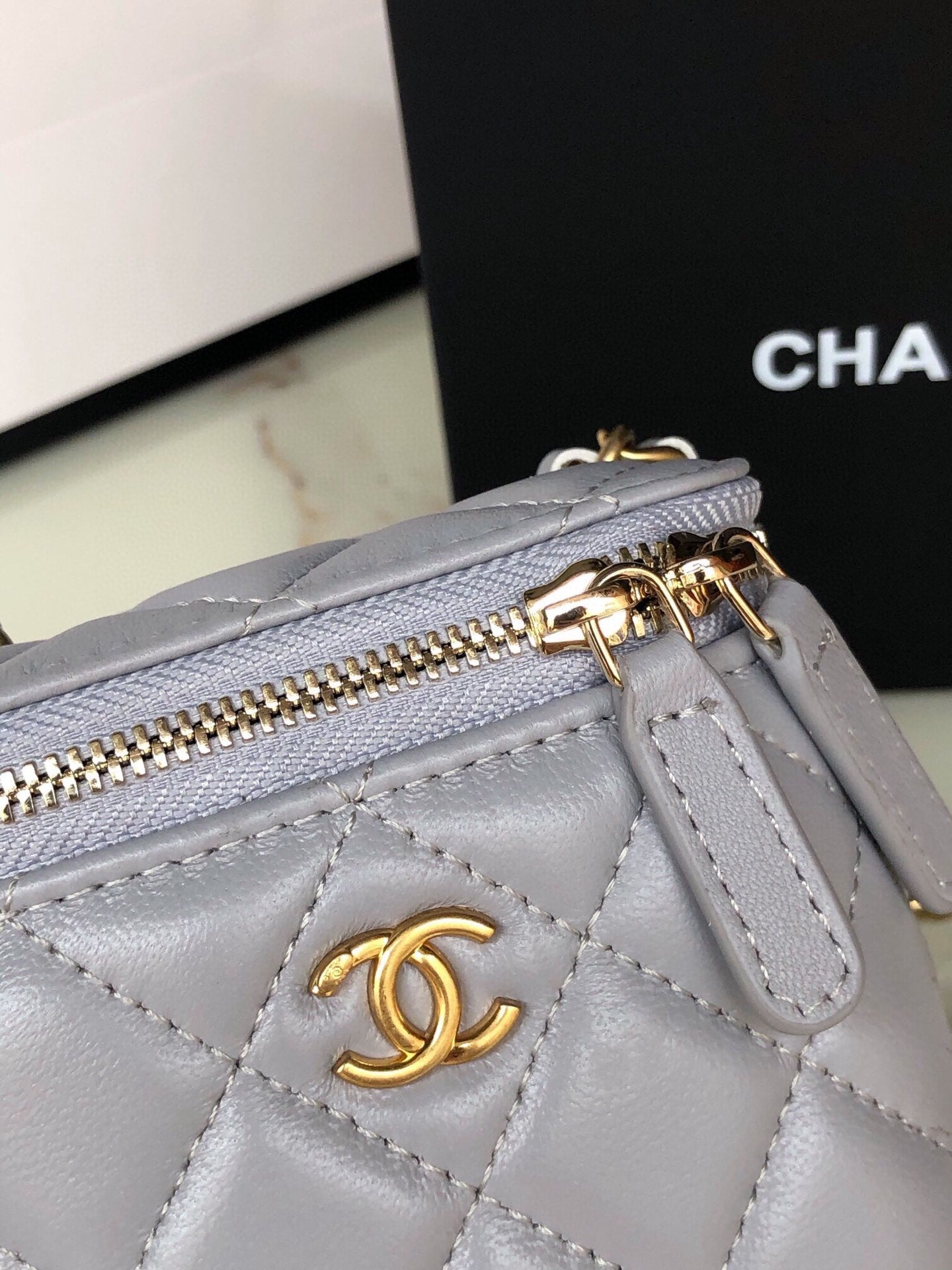 CHANEL MINI 11 VANITY CHAIN IN LIGHT GREY CALFSKIN GOLD HARDWARE
