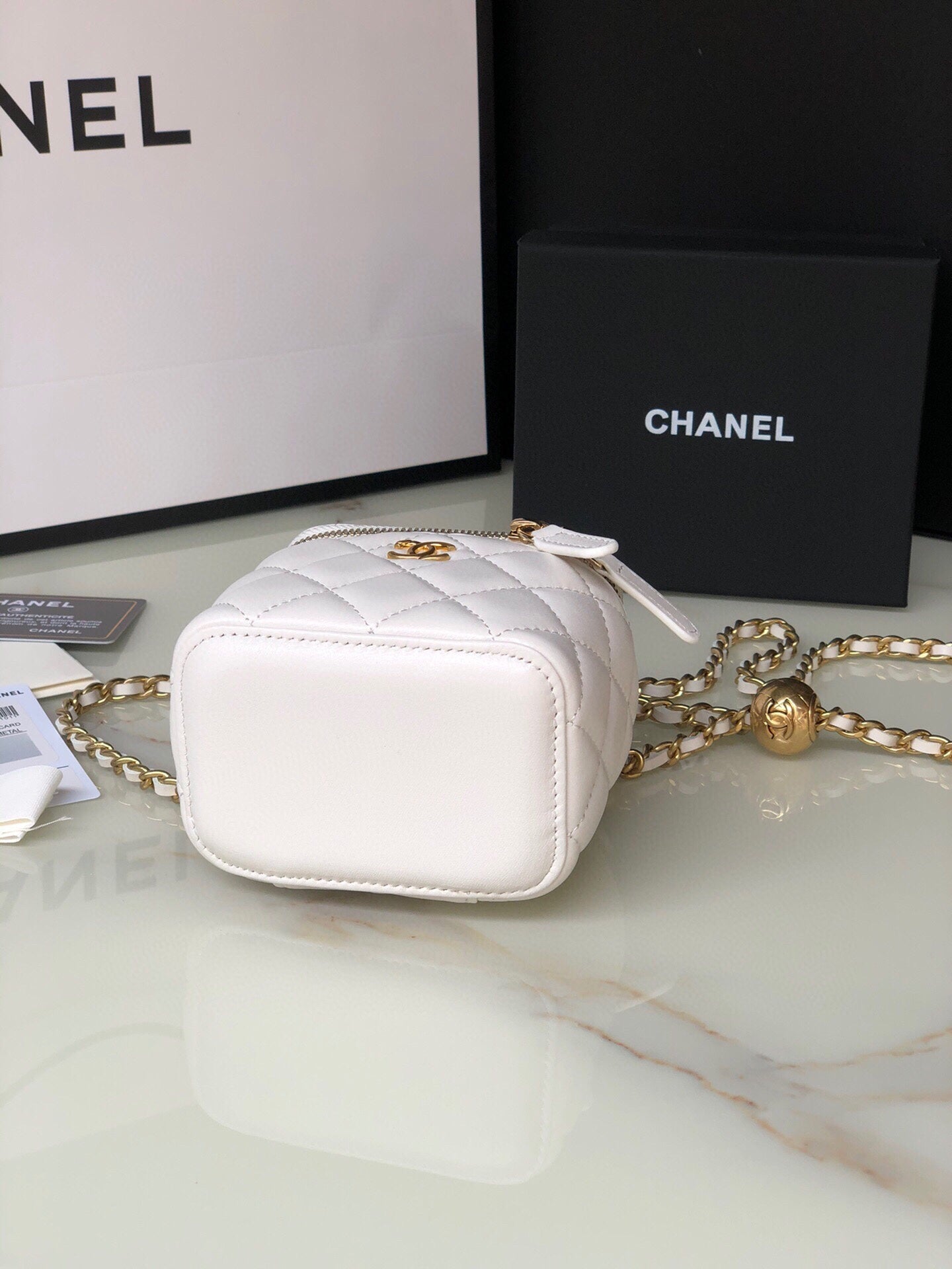 CHANEL MINI 11 VANITY CHAIN IN WHITE CALFSKIN GOLD HARDWARE