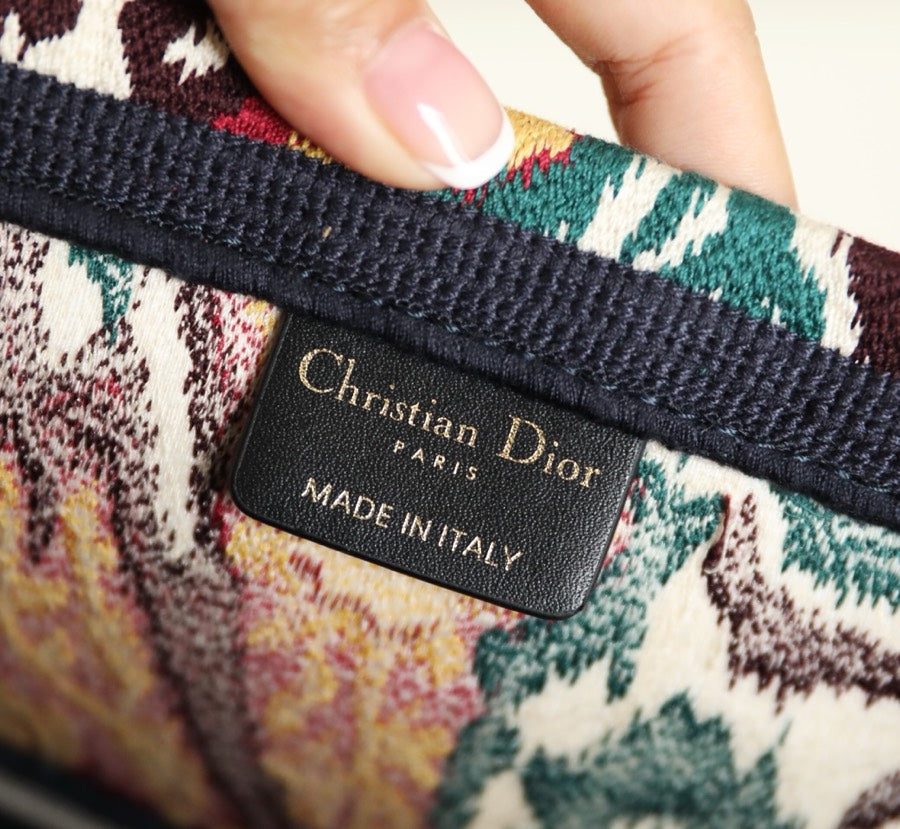 DIOR BUBBLE 25 BUCKET BAG IN MULTICOLOR CALFSKIN
