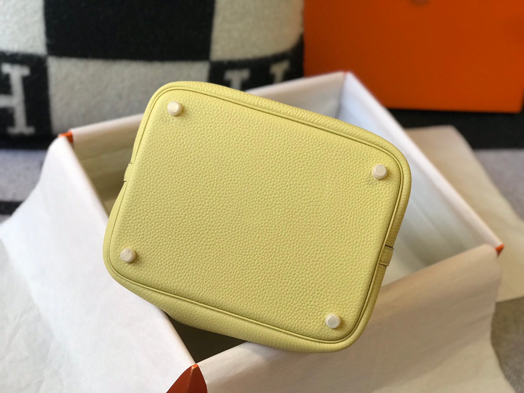 HERMES picotin lock 22 lime togo ghw