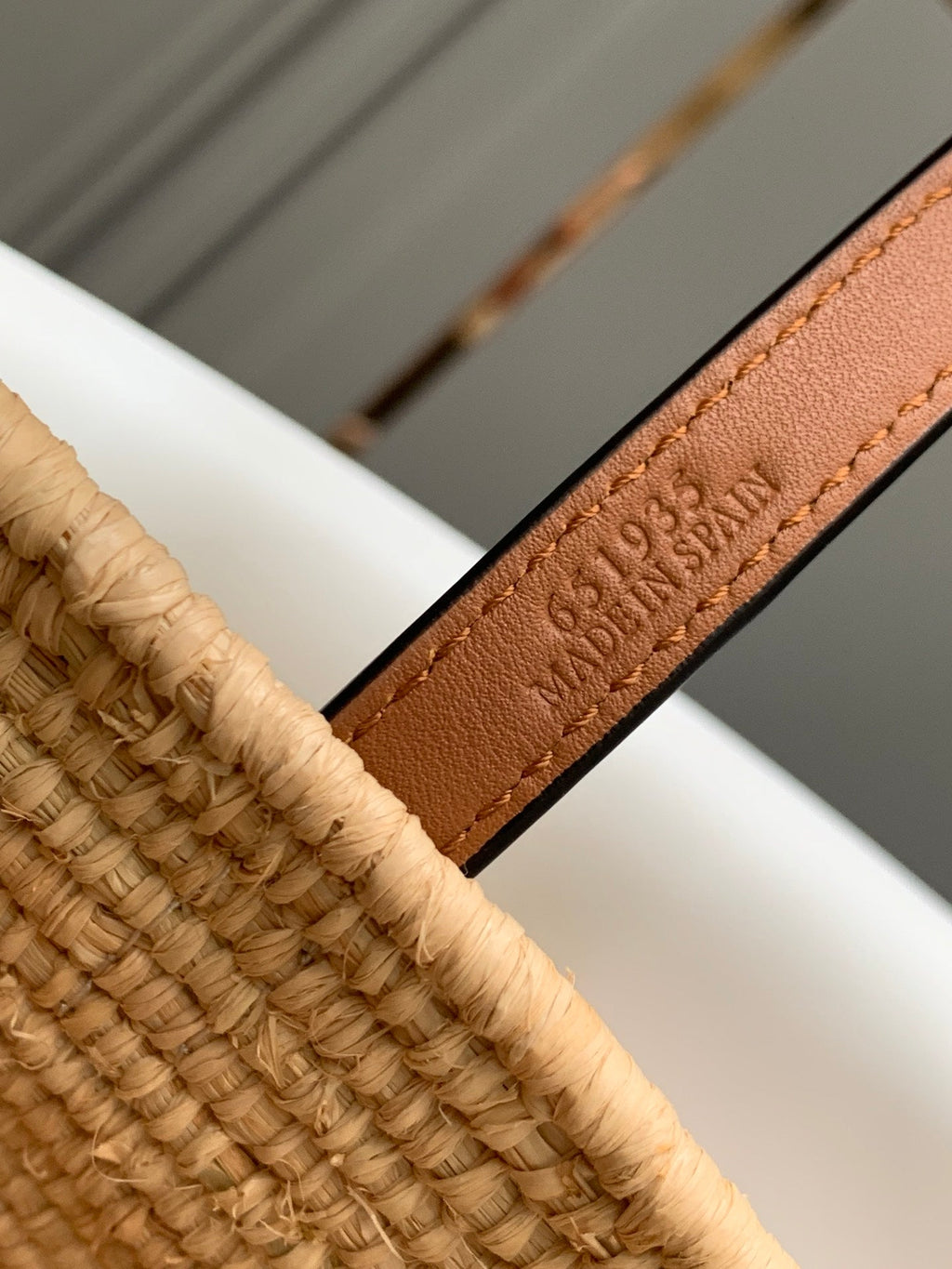 LOEWE 25S BASKET BAG 30 IN NATURAL MIX BROWN RAFFIA CALFSKIN SHOULDER STRAP