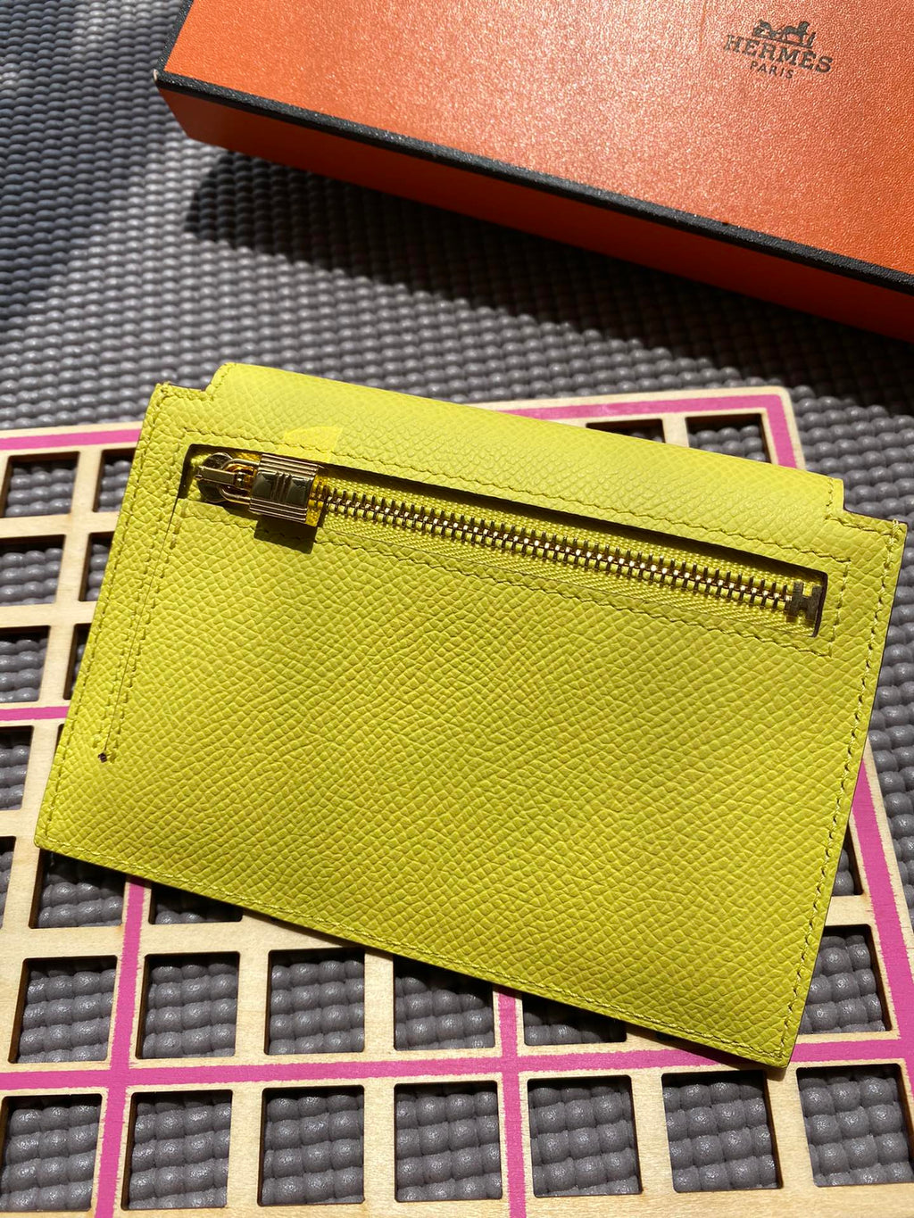 HERMES Kelly Pocket 13.5 Lime Epsom Ghw