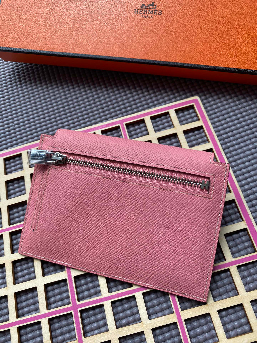 HERMES Kelly Pocket 13.5 Pink Epsom Shw