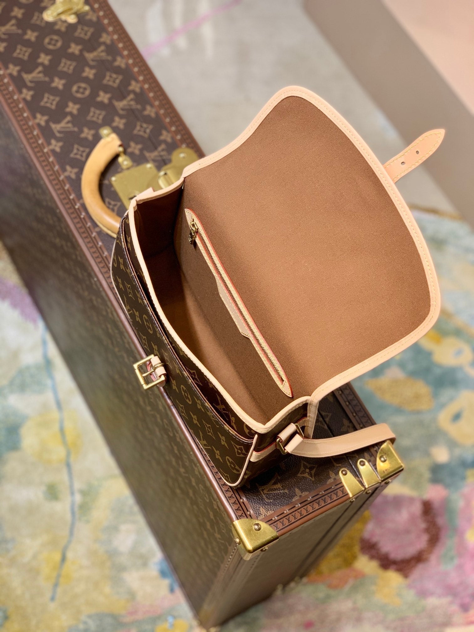 LOUIS VUITTON DIANE 27 IN BROWN MONOGRAM COATED CANVAS AND CALFSKIN