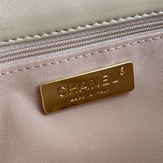 CHANEL MEDIUM 26 FLAP BAG IN BEIGE CREAM LAMBSKIN