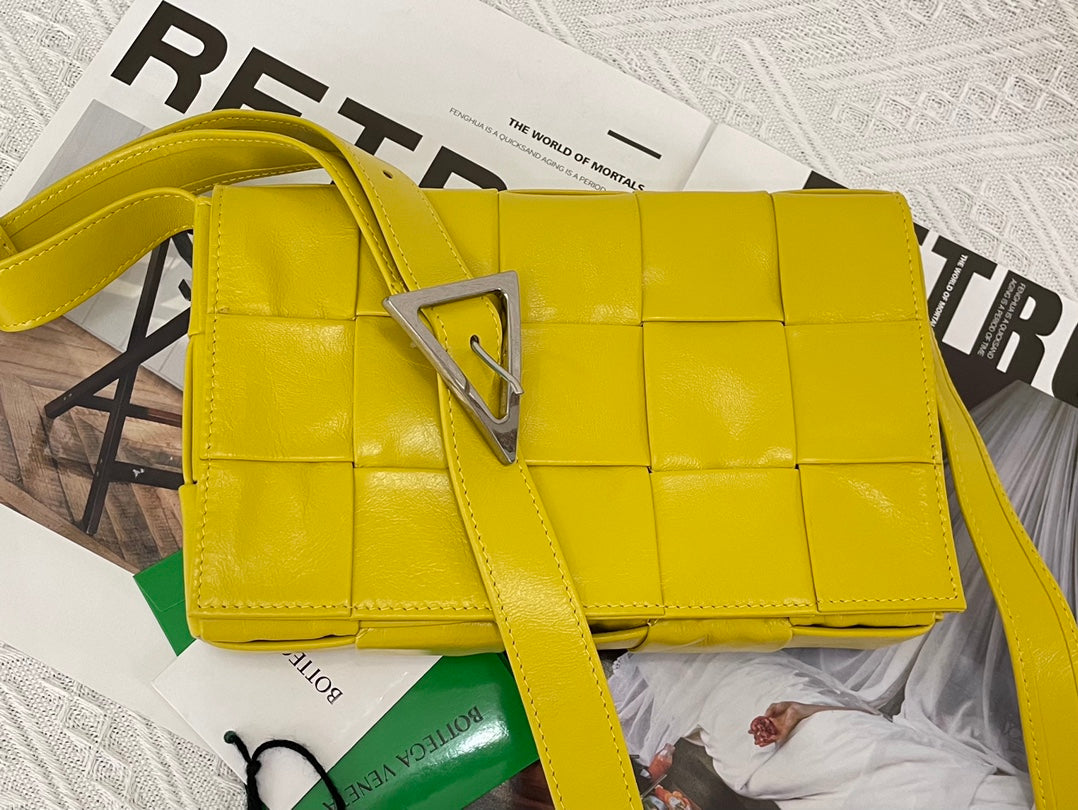 BOTTEGA VENETA SMALL CASSETTE 23 IN CANARY YELLOW CALFSKIN