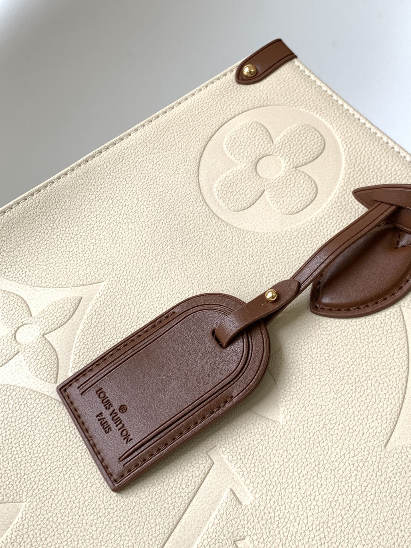 LOUIS VUITTON ONTHEGO GM 41 CREAM CHOCOLATE