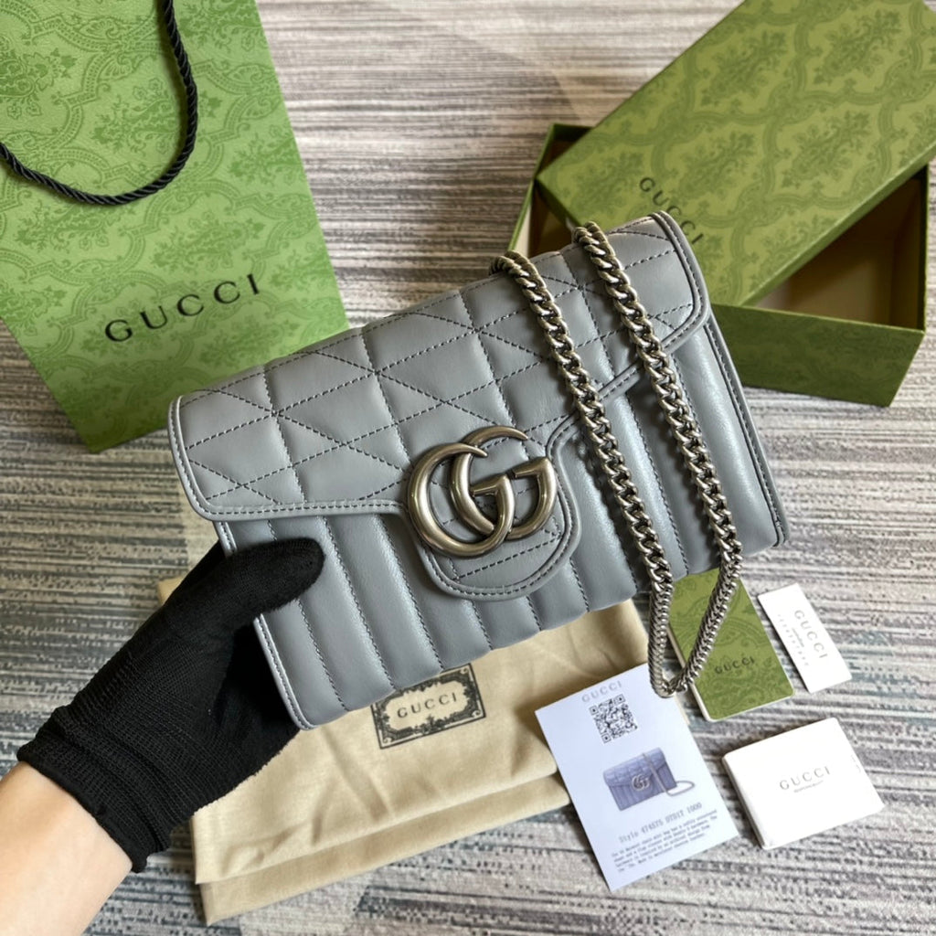 GUCCI MARMONT MINI 20 SHOULDER BAG IN GREY CALFSKIN