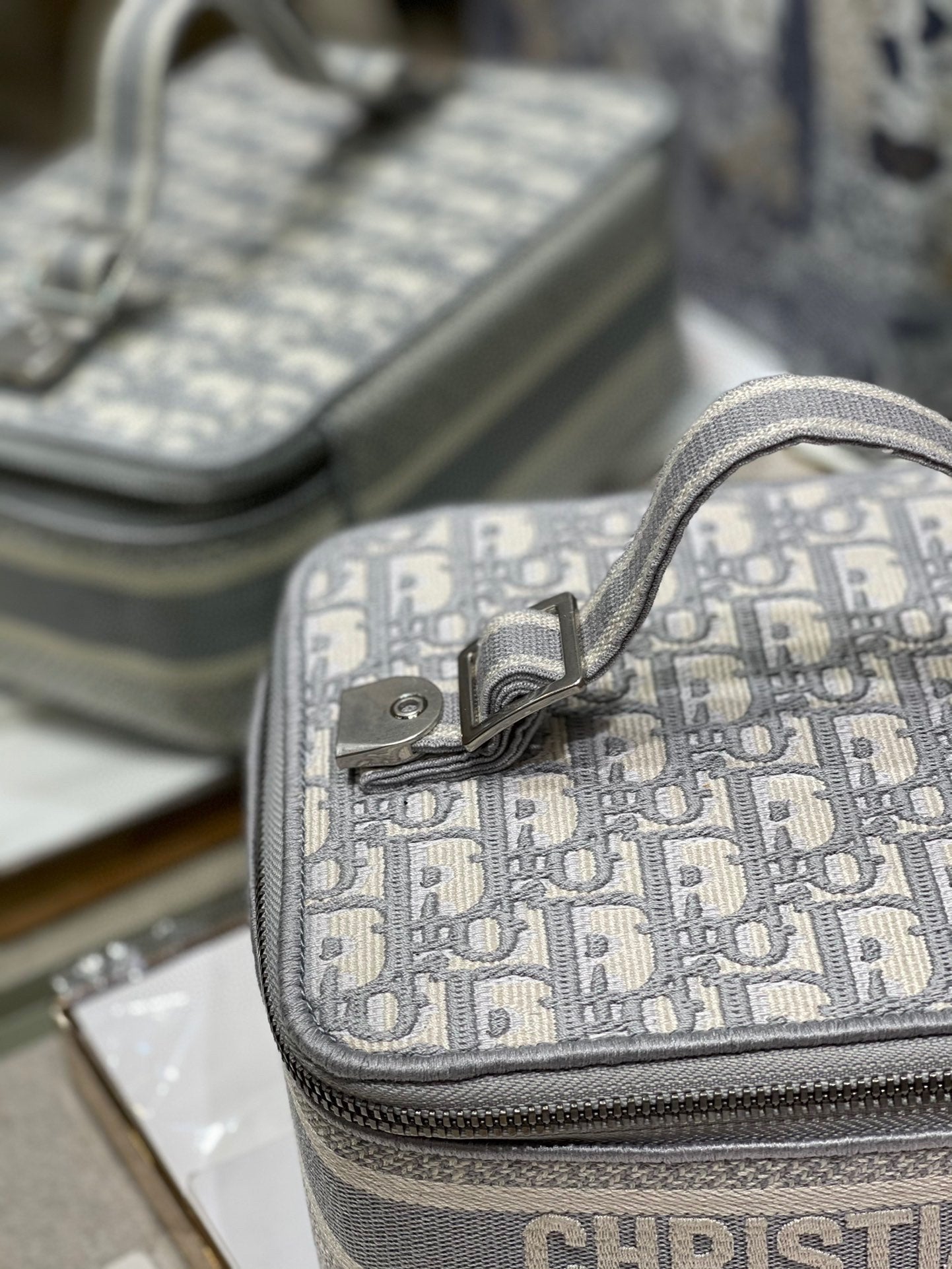 DIOR SMALL 24 VANITY CASE IN PALE GRAY MONOGRAM OBLIQUE JACQUARD