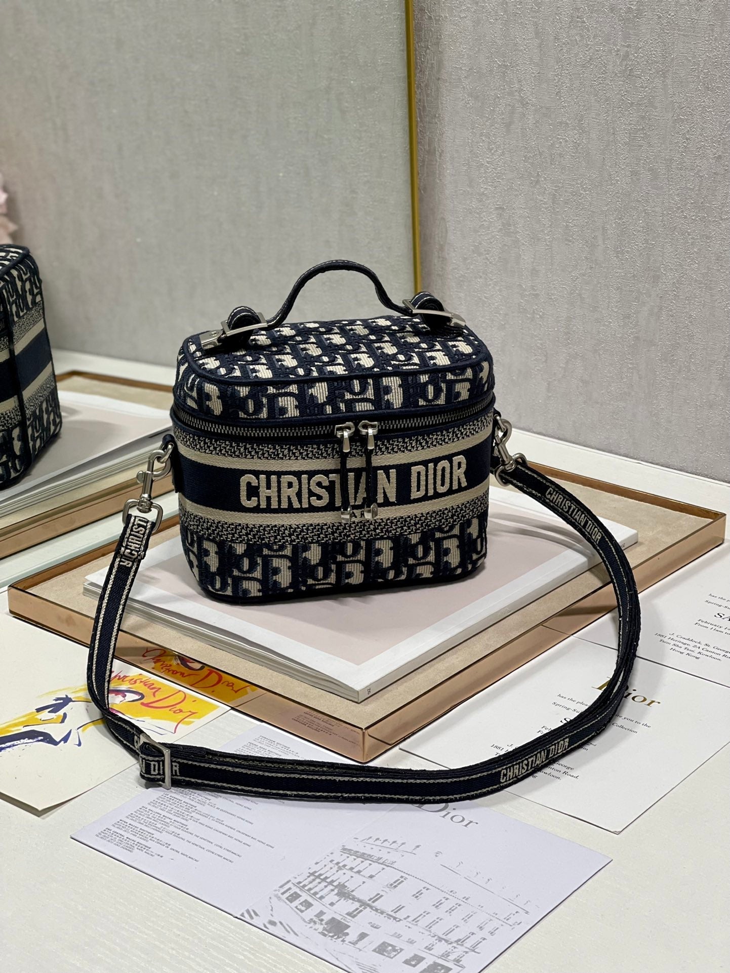 DIOR CROSSBODY MINI 18 VANITY CASE IN BLACK MONOGRAM OBLIQUE JACQUARD